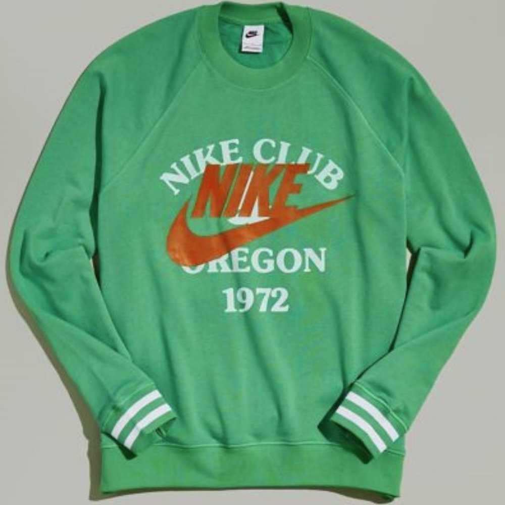 NWT! Nike Sportswear Trend Crew Neck Sweatshirt Green Oregon 1972